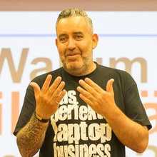 Geheimtipp für alle Facebook-User: Kostenloser Affiliate-Crashkurs von Ralf Schmitz
