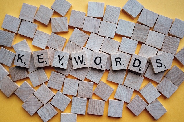 Die richtigen Keywords für YouTube finden: So geht's!